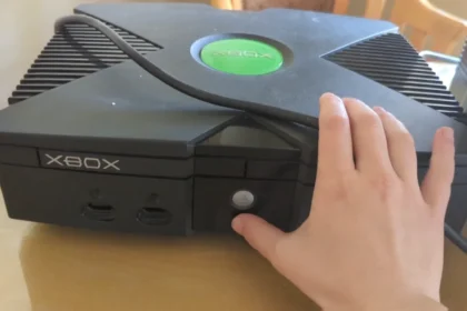 FIXED: Xbox One turns on then off instantly